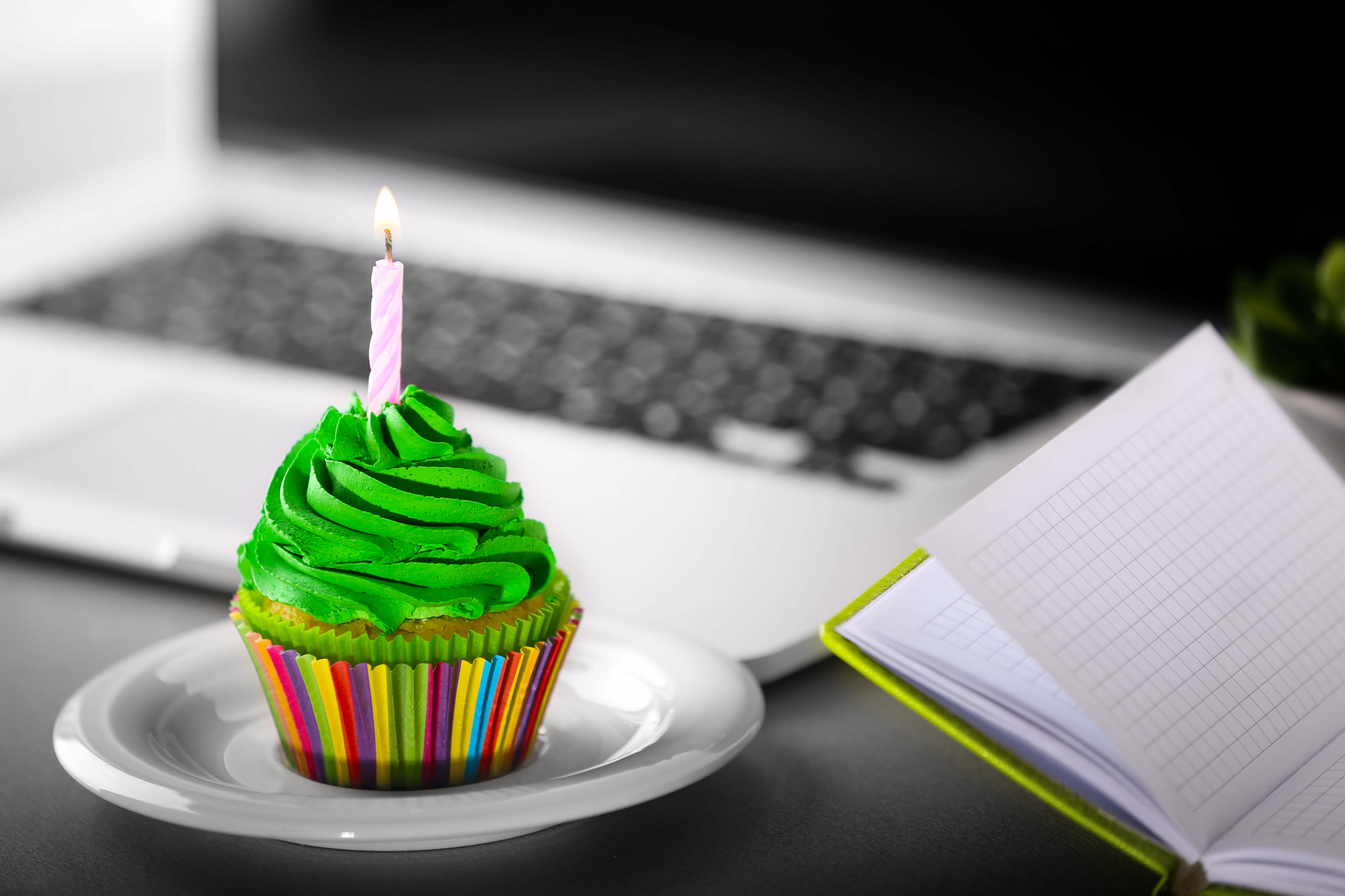 KEVIN SMEE CELEBRATES MAJOR MILESTONES!